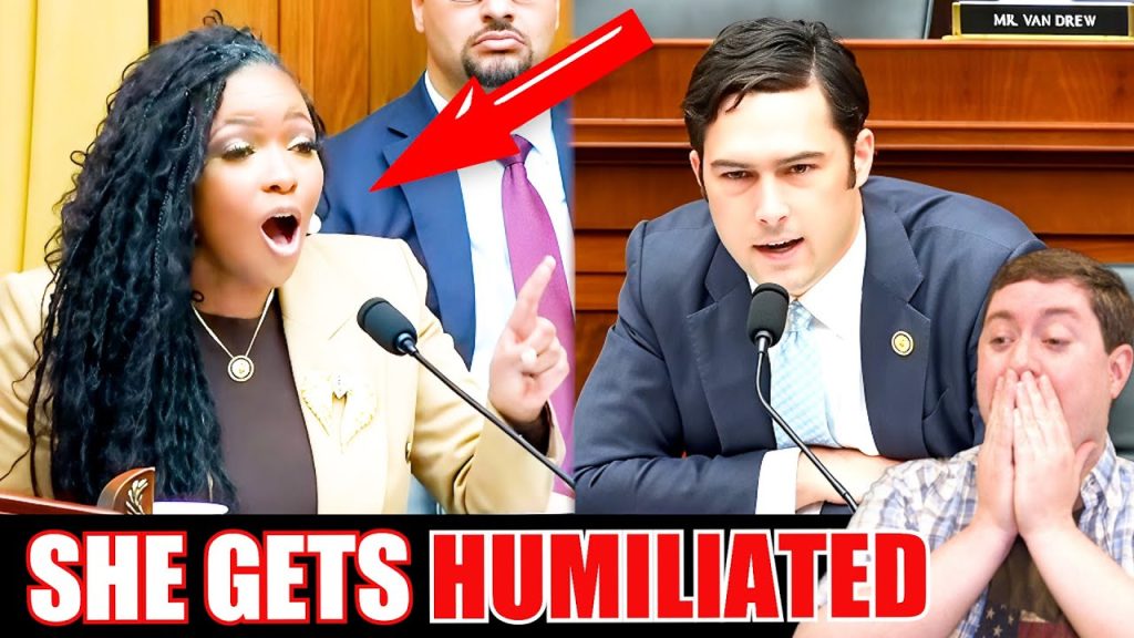 MAGA star SHUTS UP out of control Jasmine Crockett in front of the entire world